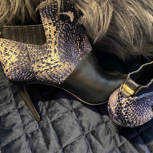 Booties - Picture 5 of 7